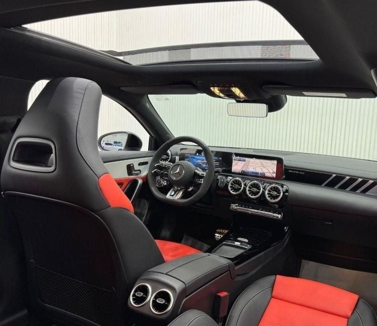 Mercedes-Benz A 35 AMG AMG 4MATIC 2025 Mercedes Benz A35 AMG 4MATIC, 2029 Mercedes Warranty, 2028 Mercedes Service Pack, GC