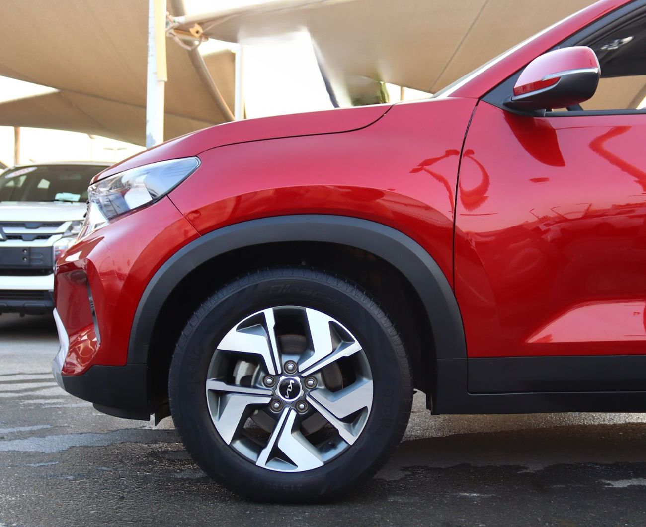 Kia Sonet LX2 1.5L Kia Sonet 2023 GCC in excellent condition, 71,000 km, 1500 cc engine, price 48,000 dirhams