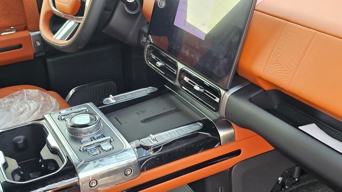 Jetour G700 Luxury 2.0T 150km Enjoy Edition 6-seater 2025 BLACK ORANGE INTERIOR Plug In Hybrid LOCAL 10% VAT DUT