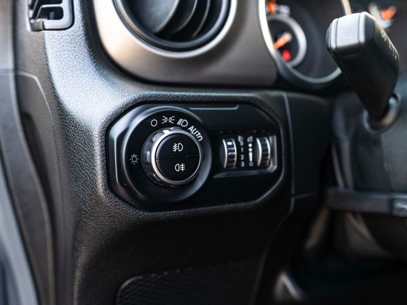 جيب رانجلر Unlimited Sport 3.6L A/T