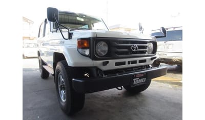 Toyota Land Cruiser HZJ74V