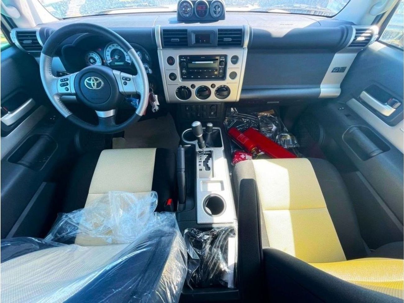 Toyota FJ Cruiser 2023 White color 4WD 4.0L petrol