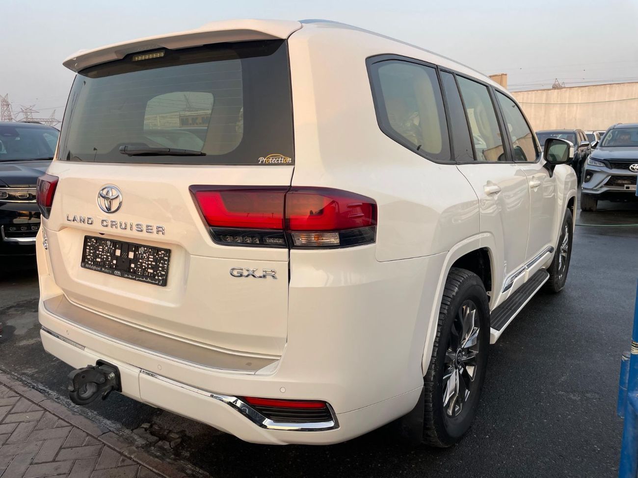 Toyota Land Cruiser GXR 3.5L