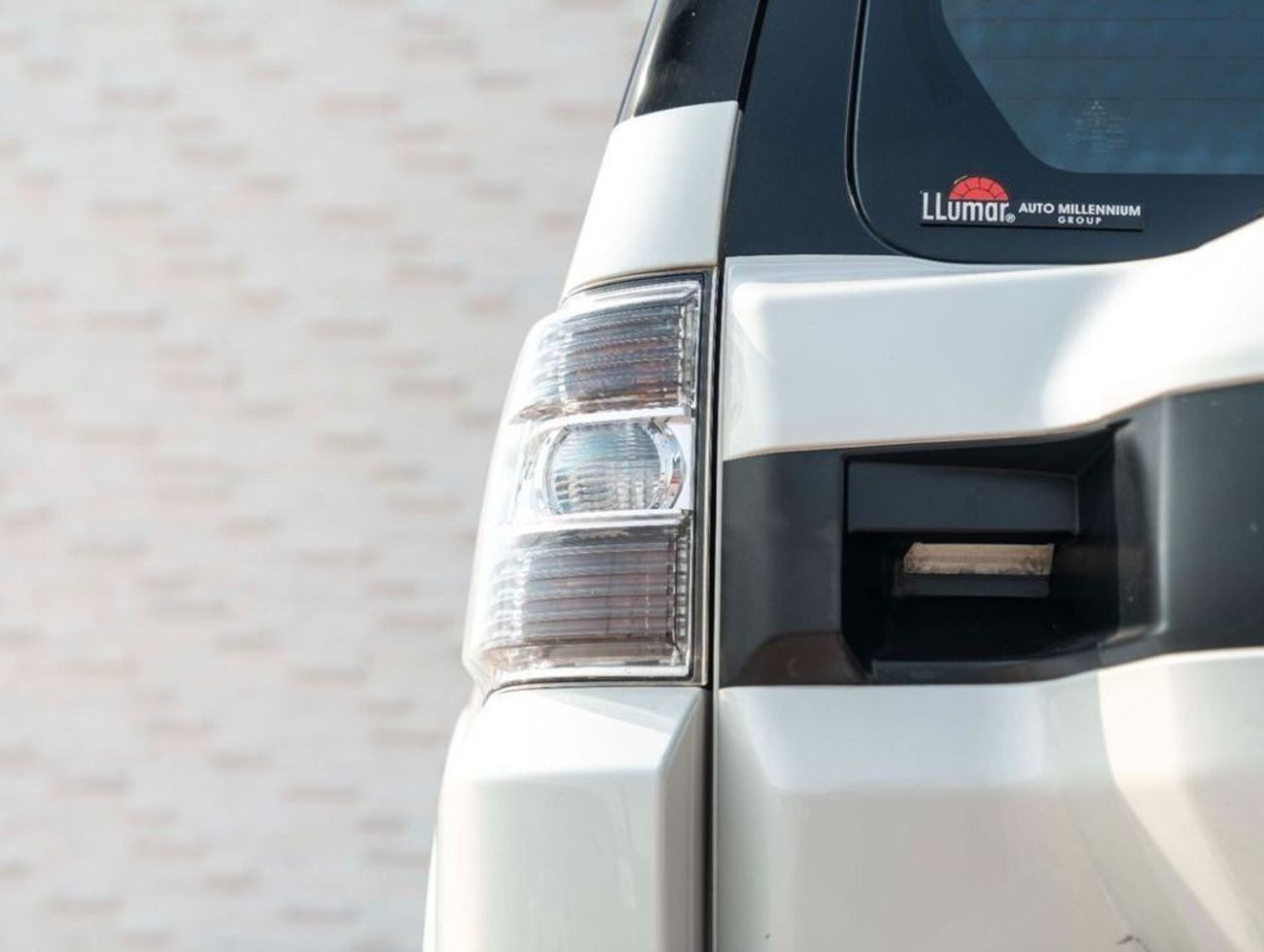 Mitsubishi Pajero GLS Highline 3.8L (236 HP)