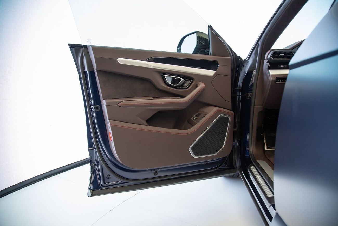 Lamborghini Urus 4.0T