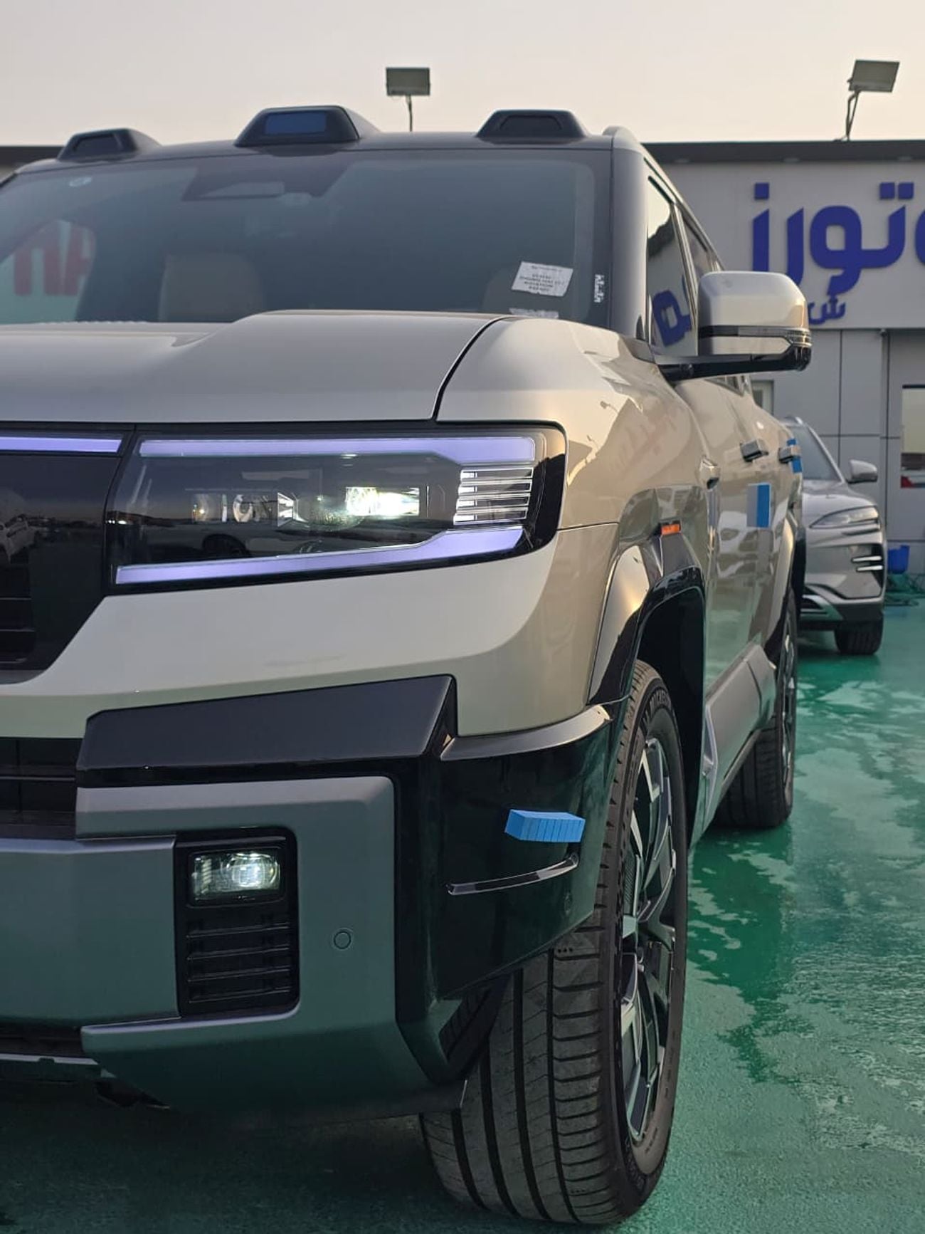 بي واي دي ليوبارد 8 Smart and Brave Flagship Edition (7 Seats)