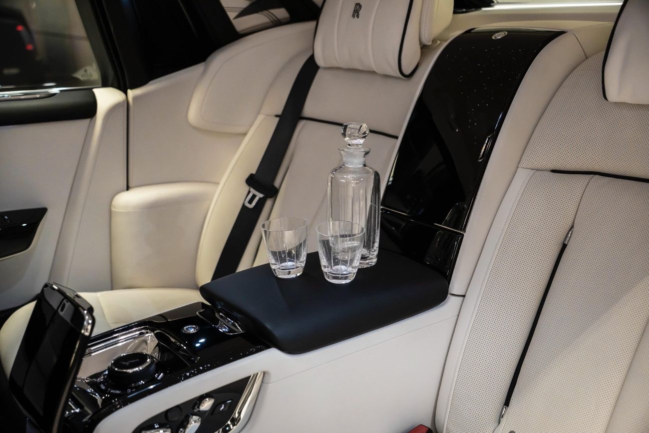 Rolls-Royce Phantom Std 6.8L