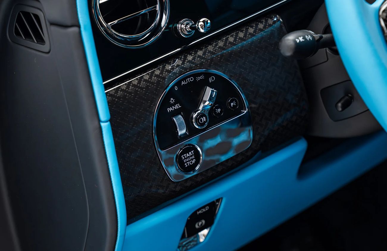 Rolls-Royce Cullinan 6.75L V12 Twin-Turbocharged Engine