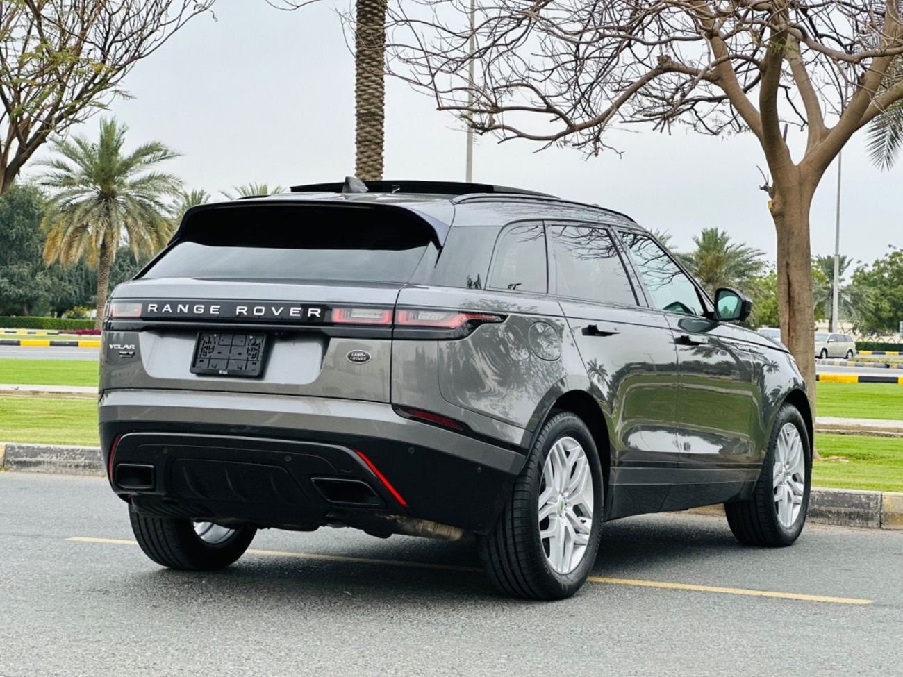 لاند روفر رينج روفر فيلار P340 SE