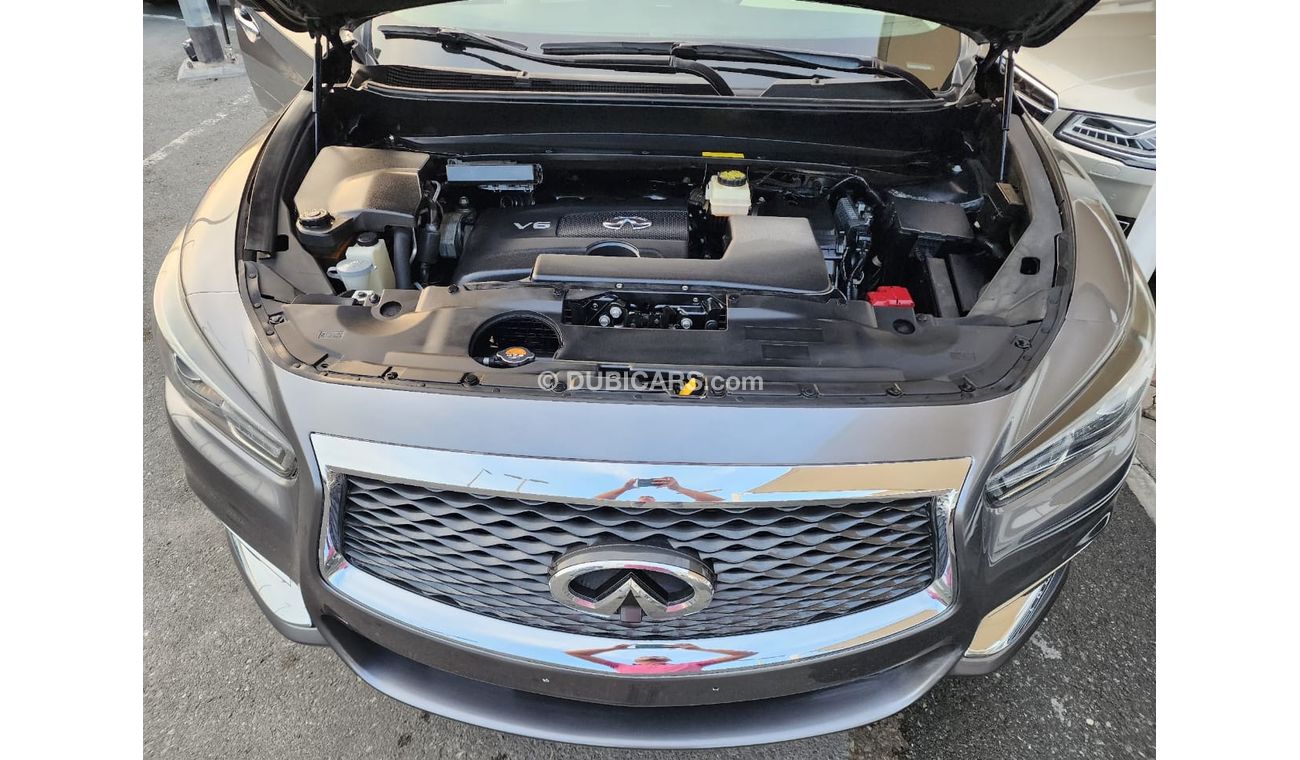 Infiniti QX60 Luxury Std Infiniti QX60_Gcc_2018_Excellent_Condition _Full option