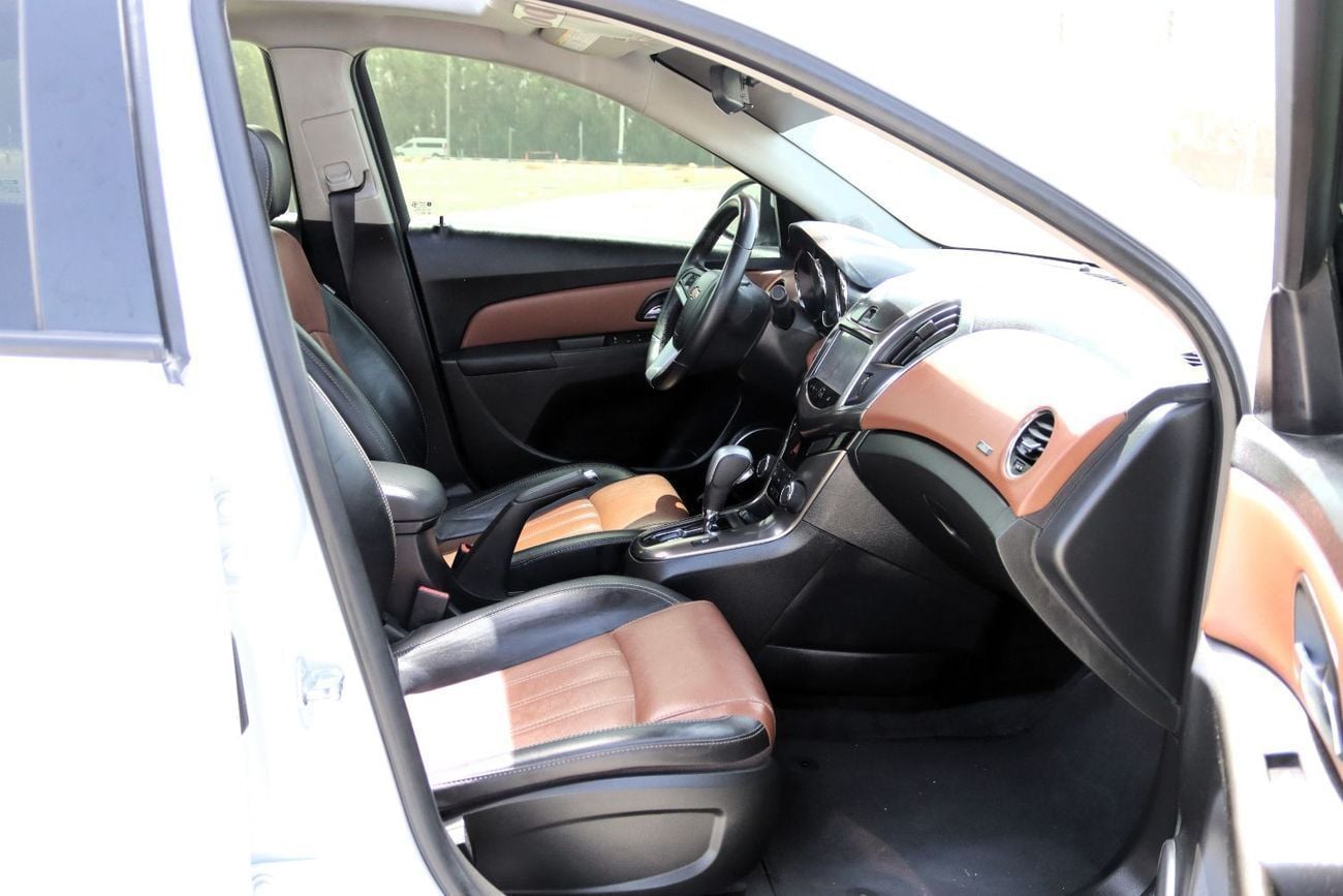 Chevrolet Cruze 2017 Chevrolet Cruse, full options, GCC specifications, no accidents, in excellent condition, mileag