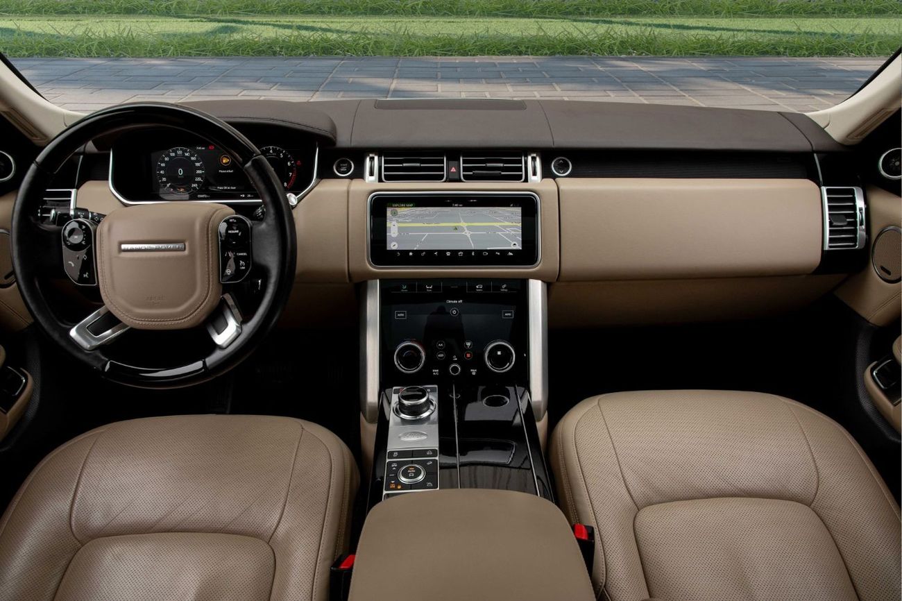 Land Rover Range Rover Vogue | 3,917 P.M  | 0% Downpayment | Agency Warranty | Ultra Low KM!