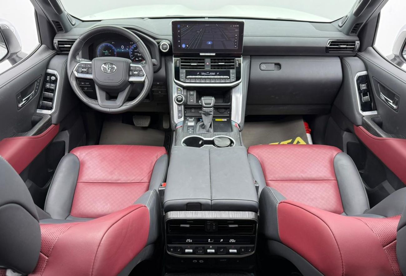 تويوتا لاند كروزر VXR 3.5L 2025 Toyota Land Cruiser VXR, Toyota Warranty+Service Contract+Full Service History ,GCC