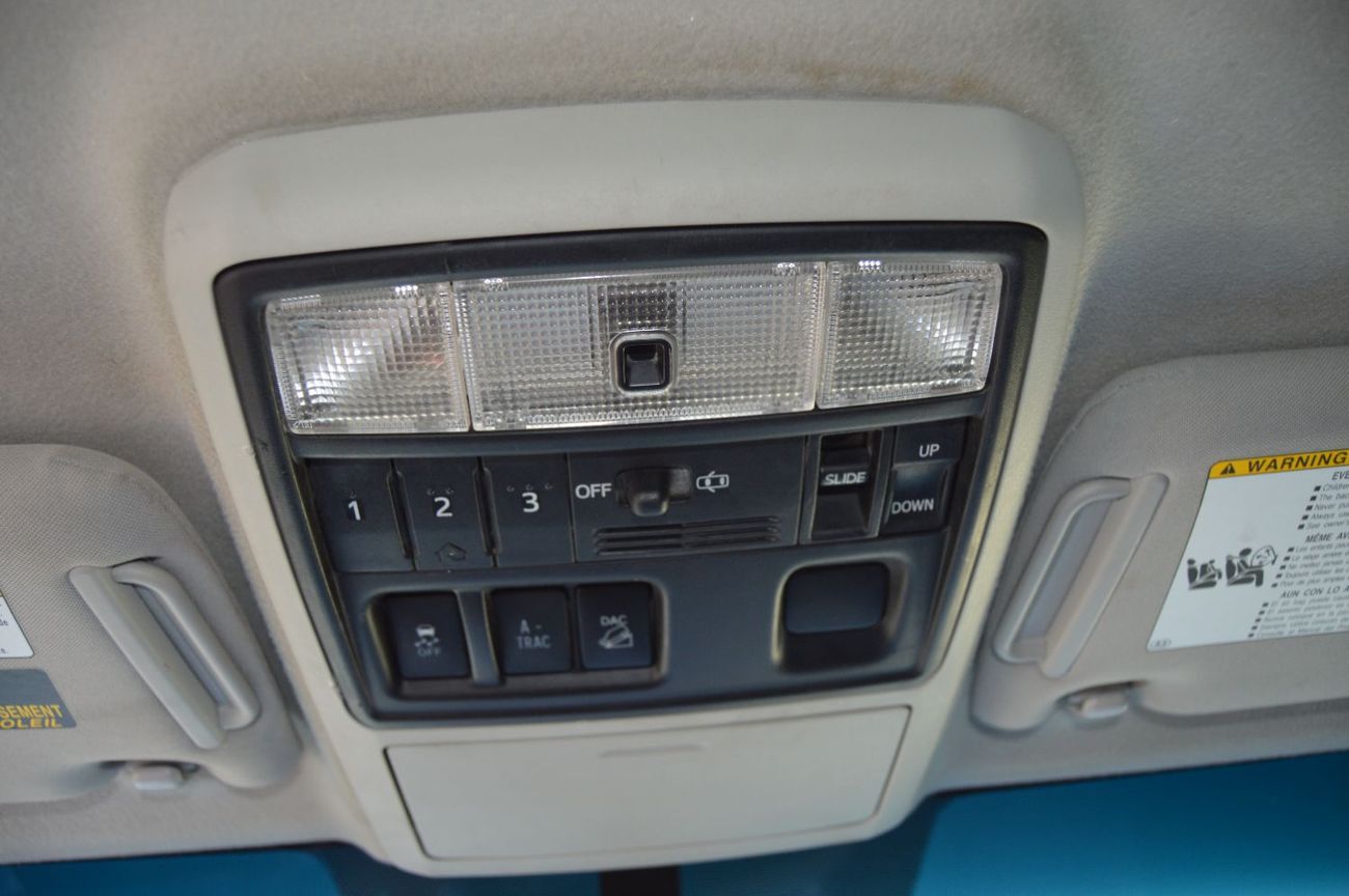 Toyota 4Runner Left Hand Drive Year: *2018* *SR5*  Engine: 4.0L/ V6