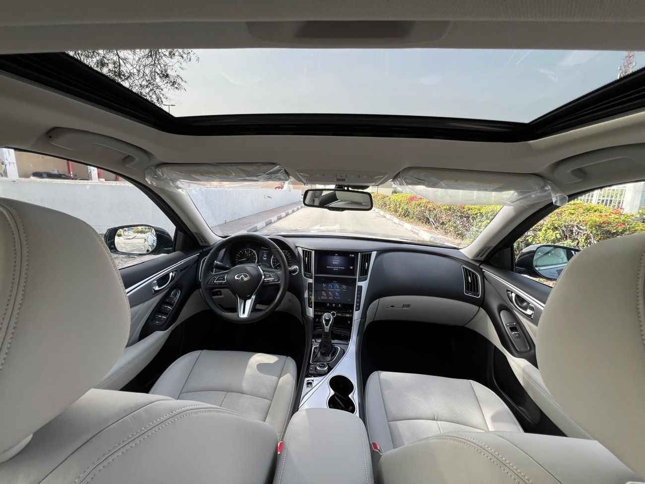 Infiniti Q50 Luxe 3.0L