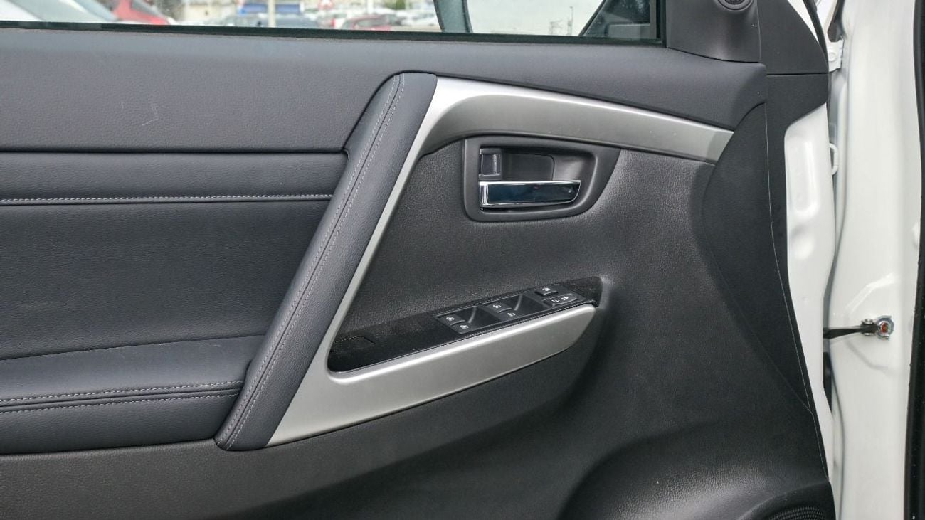 ميتسوبيشي مونتيرو سبورت ميتسوبيشي مونتيرو سبورت جديد كلياً 2026 ميتسوبيشي مونتيرو سبورت GLS (H59) 3.0 لتر 6 سلندر – SUV – مو