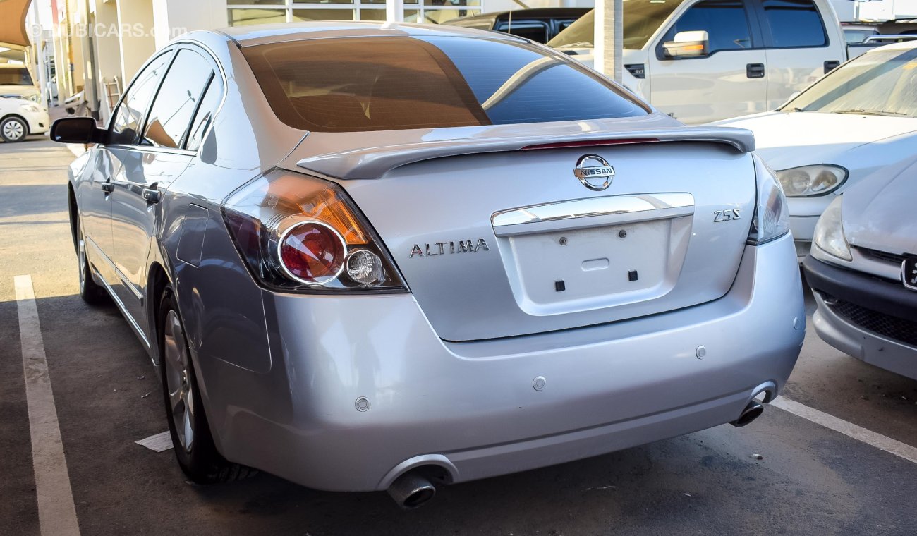 Nissan Altima 2.5 S