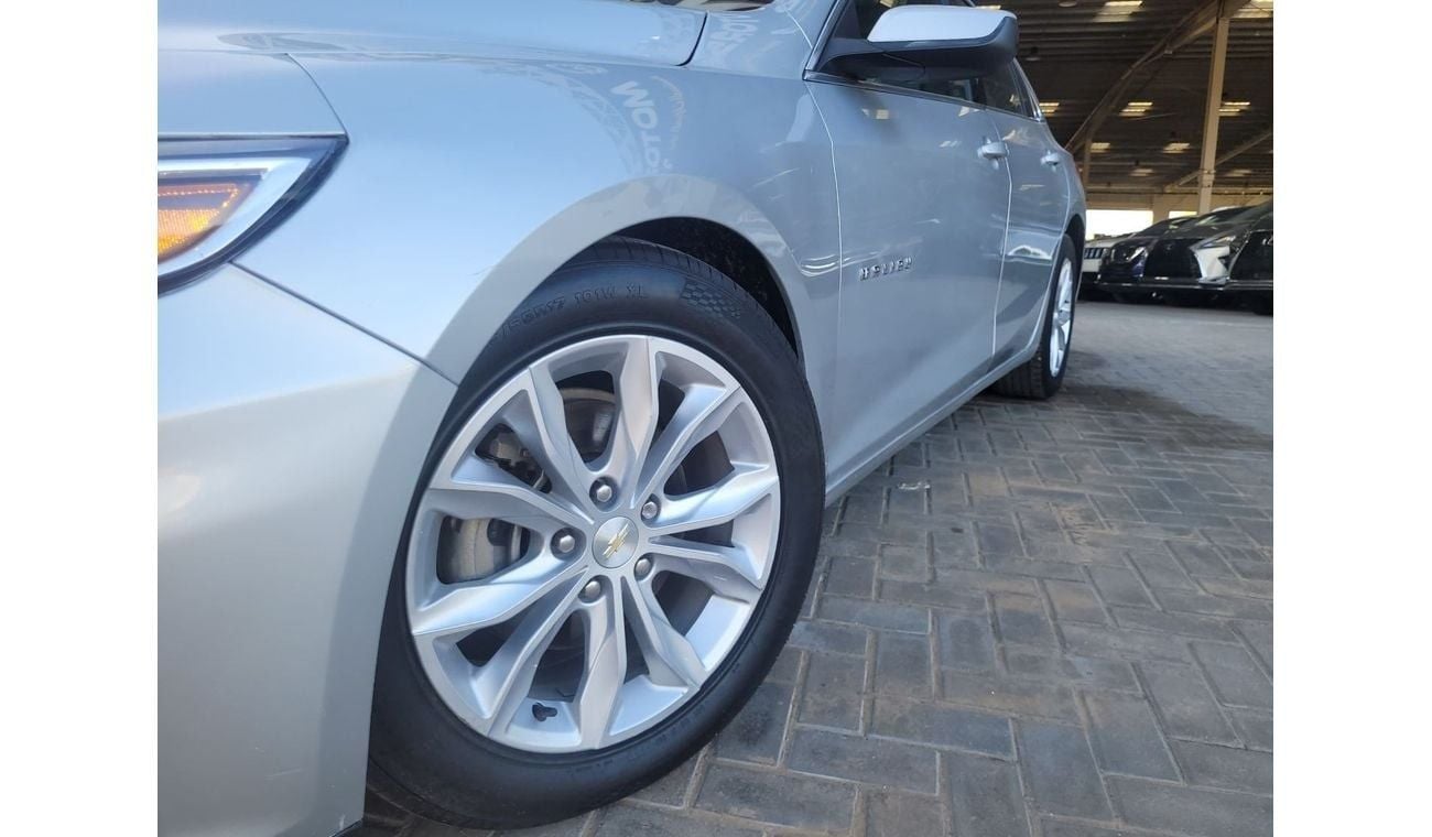 Chevrolet Malibu LT / FULL OPTION / PANORAMIC SUNROOF / IN PERFECT CONDITION