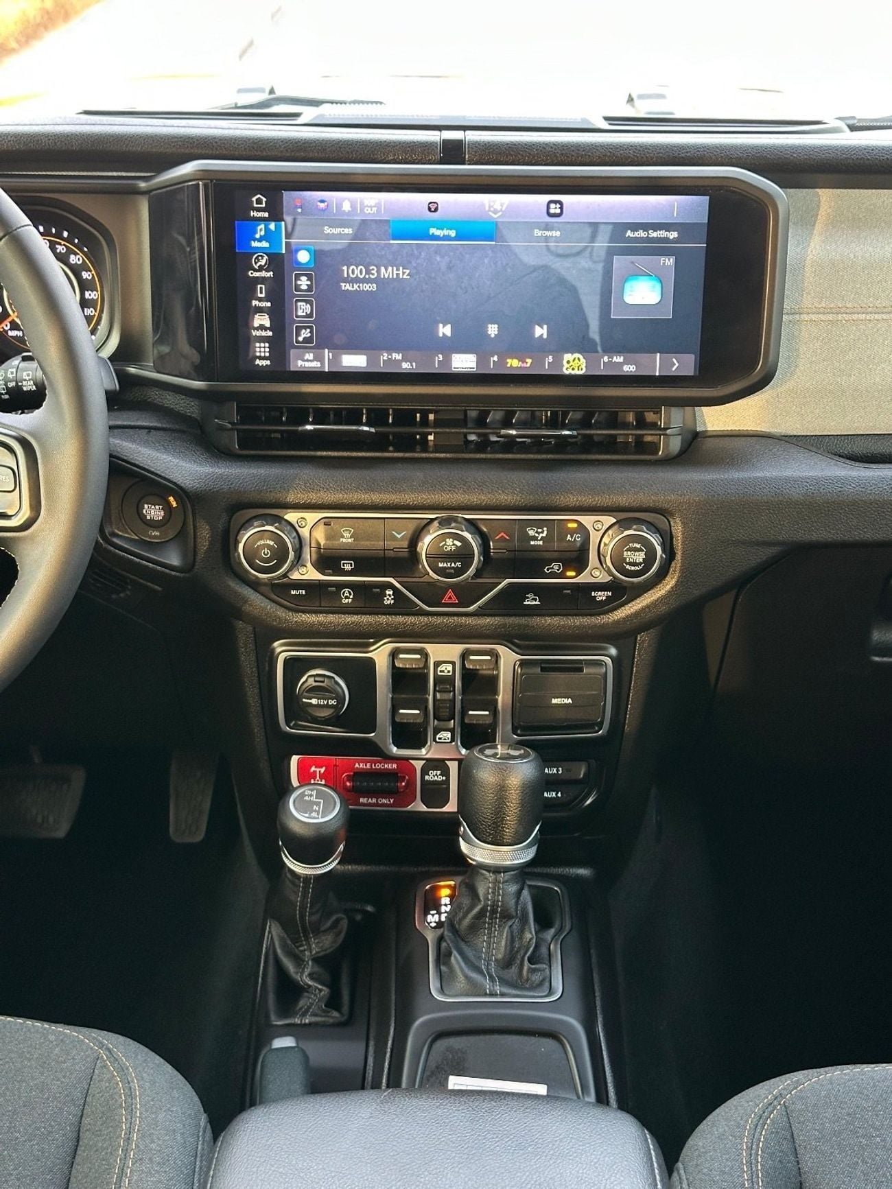 جيب رانجلر أنليميتد SAHARA CITY Unlimited Sport S 2.0L A/T