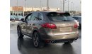 Porsche Cayenne Porsche Cayenne model 2011 GCC car prefect condition full option low mileage one owner blinde spot b