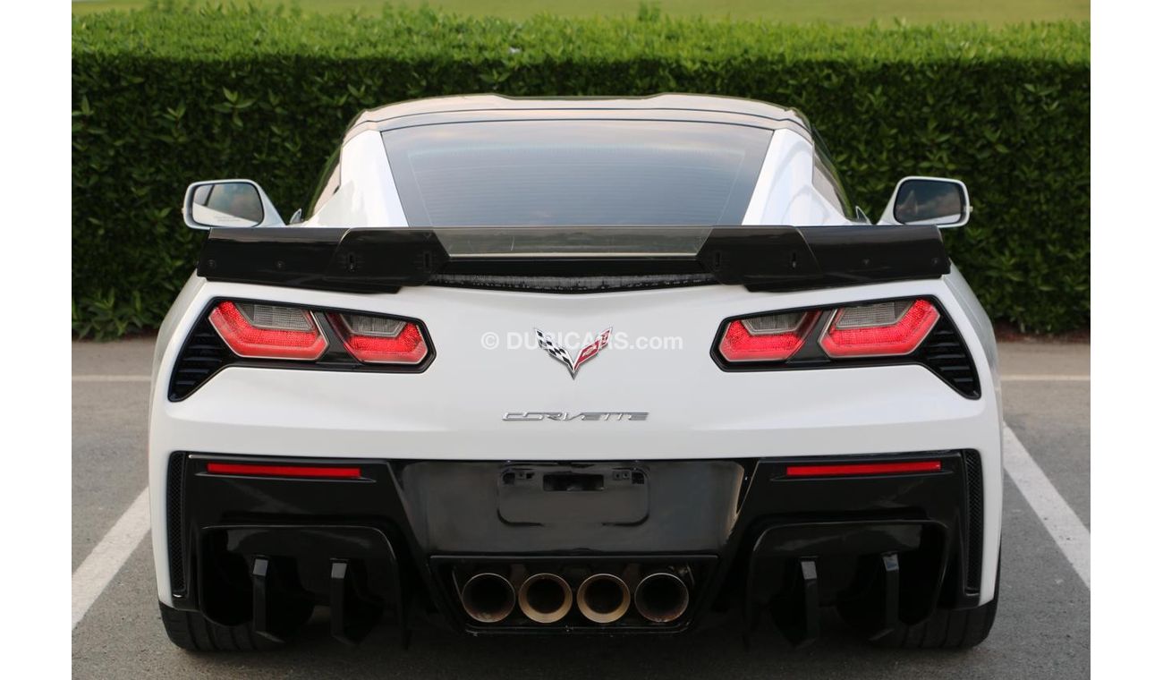 Chevrolet Corvette Z51 CHEVROLET CORVETTE C7 GCC 2014 FULL OPTION