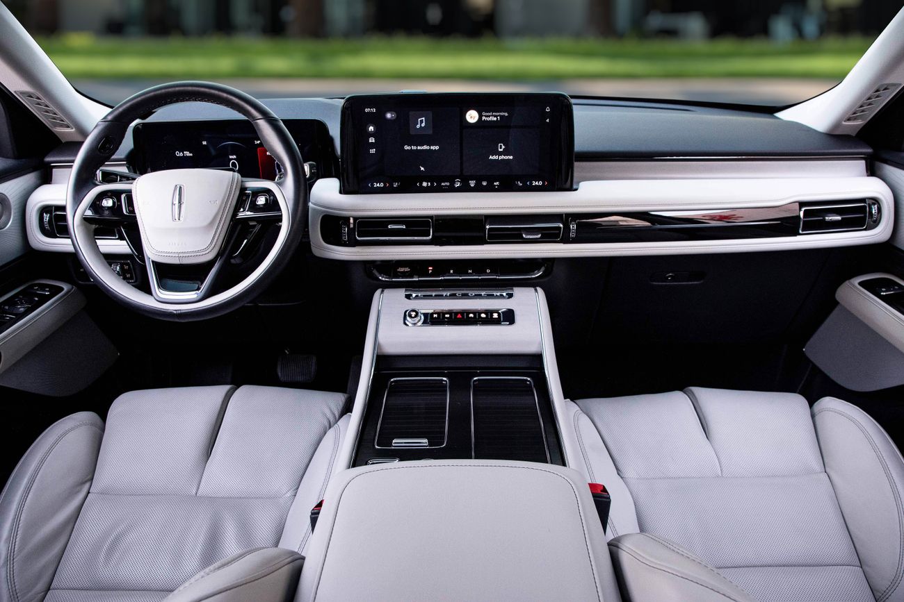 Lincoln Aviator Aviator Reserve | 4,928 P.M | 0% Downpayment | LINCOLN WARRANTY/SERVICE!