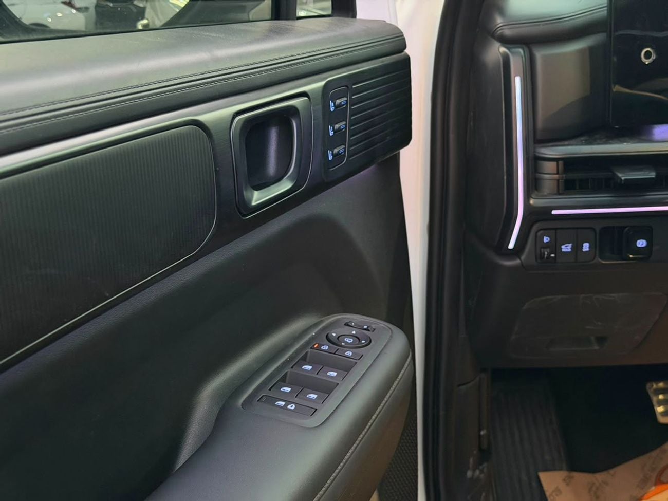 هيونداي سانتا في HYUNDAI SANTAFE 2024 HYBRID 1.6