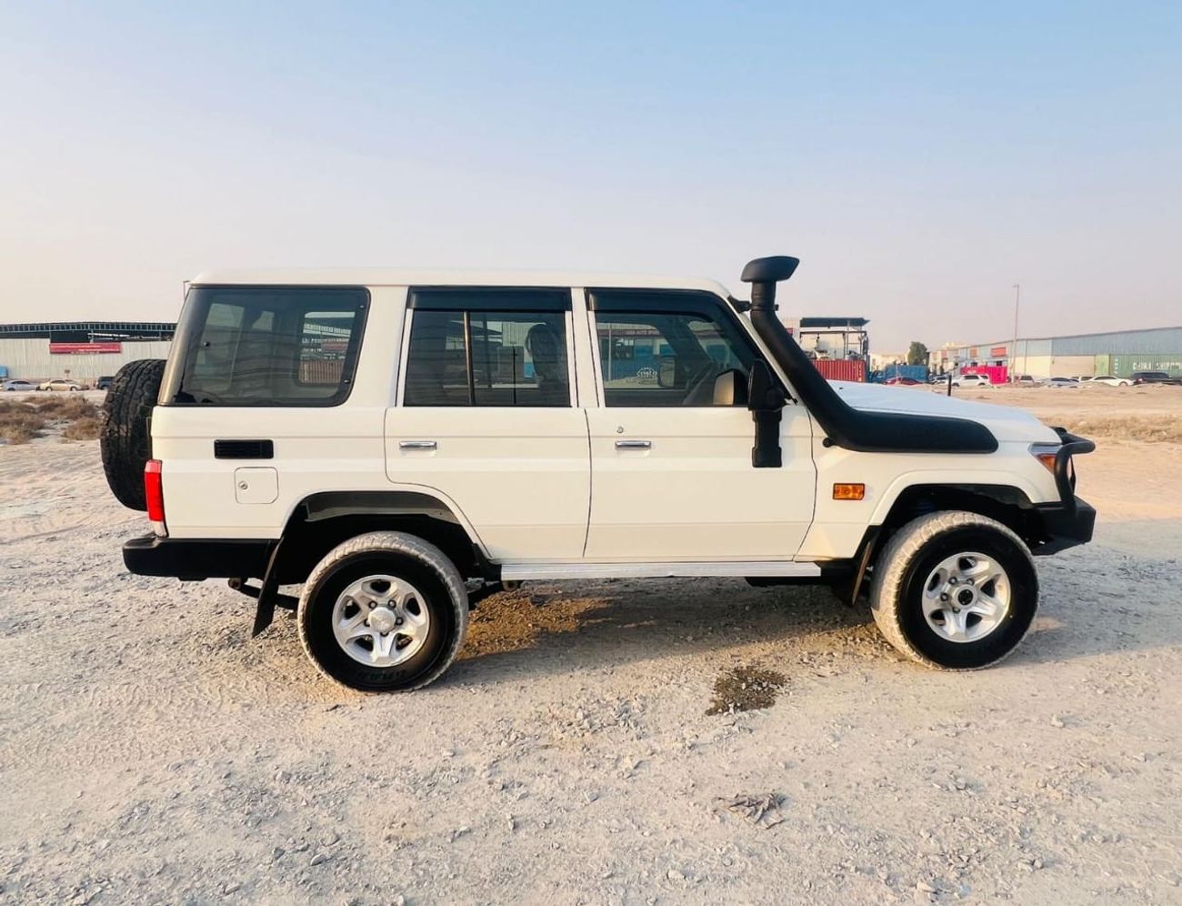 تويوتا لاند كروزر diesel right hand drive 4.5L only for export available