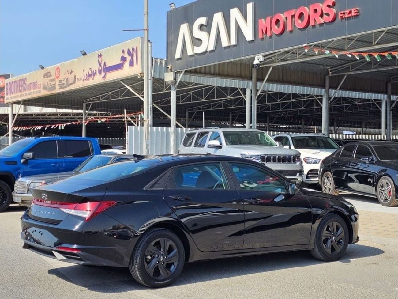 Hyundai Elantra Comfort 2.0L sel