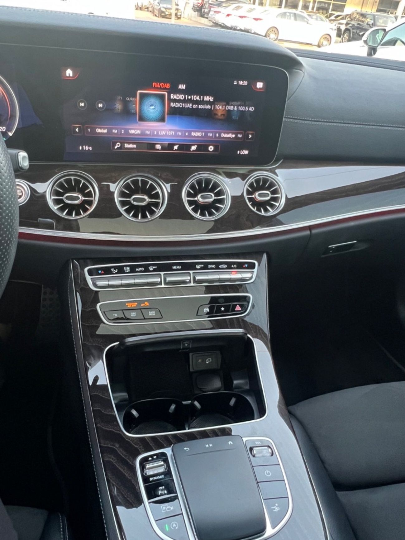 مرسيدس بنز E 200 كوبيه