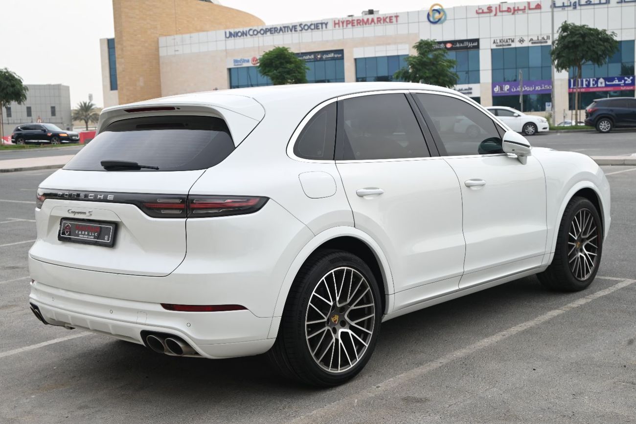 Porsche Cayenne 0% DP - PORSCHE CAYENNE S - 3.0TC V6 4WD - GCC SPECS - WELL MAINTAINED