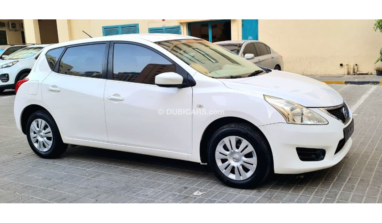 Nissan Tiida 1.6 ENGINE . NISSAN TIIDA  GCC 2016 . EXTRA CLEAN  SINGLE OWNER  . ACCIDENT FREE  . NO FAULTS