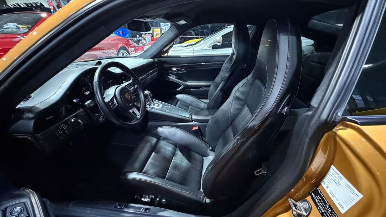 Porsche 911 EXCLUSIVE SERIES