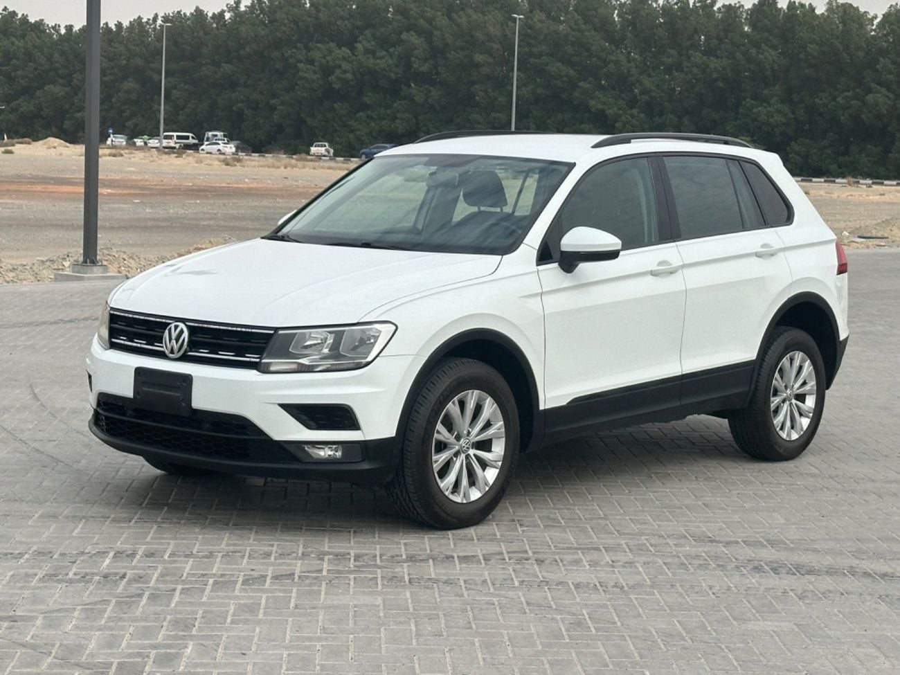 فولكس واجن تيجوان موديل 2018 خليجي حاله ممتازه من الداخل والخارج