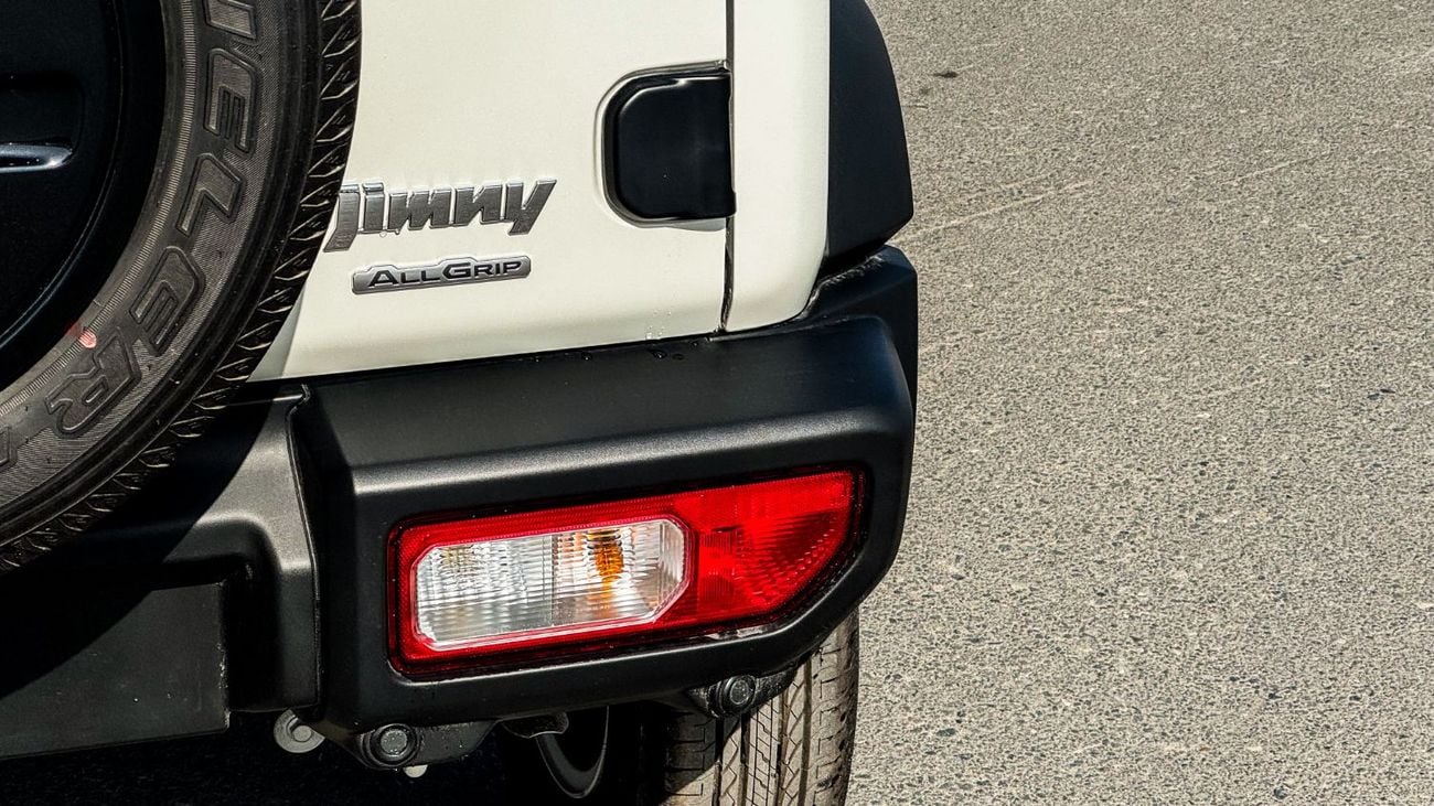 سوزوكي جيمني GLX AT 2026 (GCC Specs) 1.5L - Brand New 5 Doors