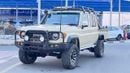 Toyota Land Cruiser Pick Up Heavy Duty Double Cabin Pickup RHD 4.5L 1VD-FTV V8 Diesel Engine Manual Transmission 4WD 5 Seats 4 D