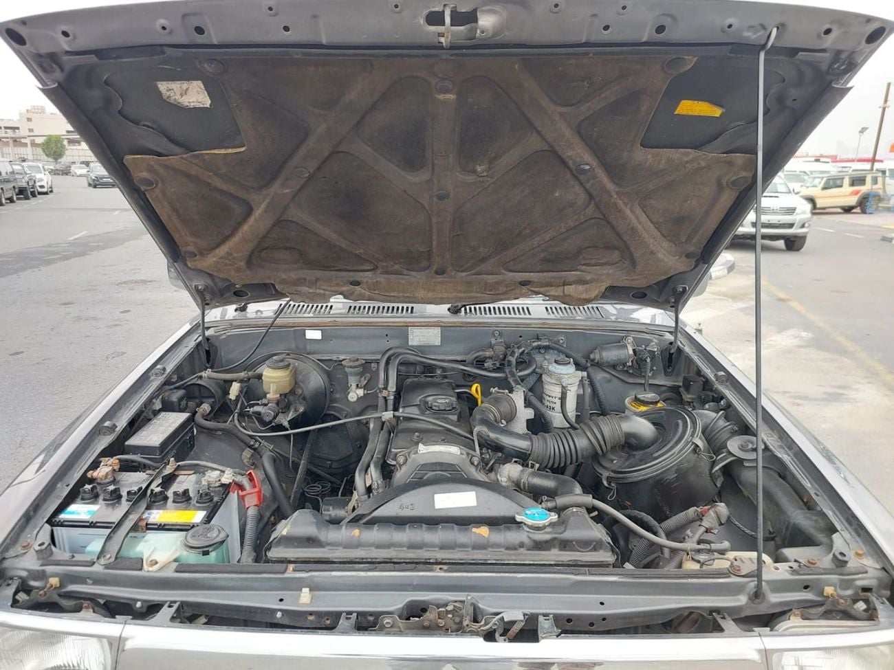 Toyota Hilux TOYOTA HILUX PICKUP RHD 1989 MODEL 2.8 L DIESEL MANUAL(PM05378)