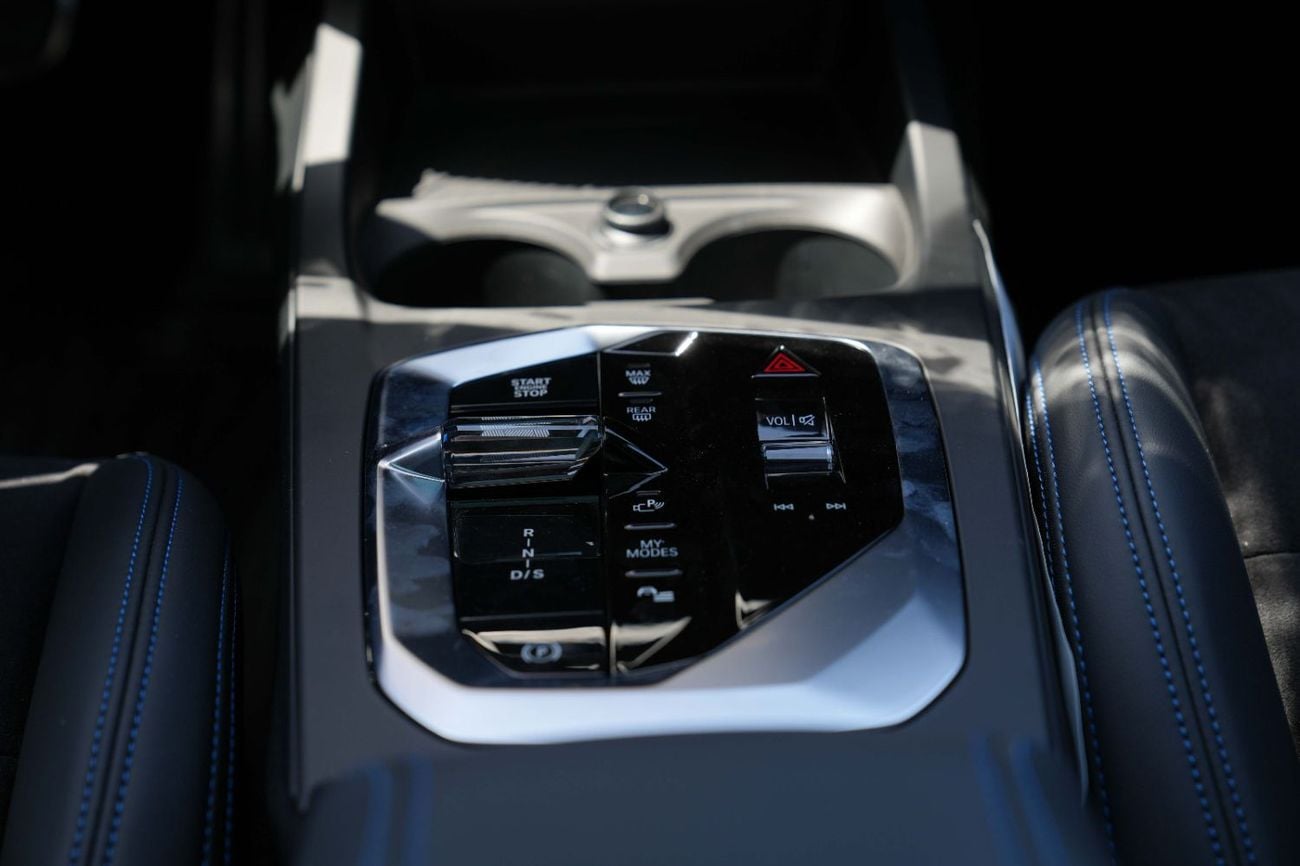 BMW M235i Gran Coupe XDRIVE MASTERCLASS 2025!! BRAND NEW CAR!! FIVE YEARS WARRANTY!! THREE YEARS SERVICE CONTRACT