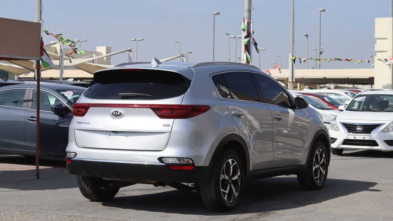 كيا سبورتيج كيا سبورتيج - 2021 - خليجى - بدون حوادث - محرك 1.6L- ممشى قليل - بحاله ممتازه