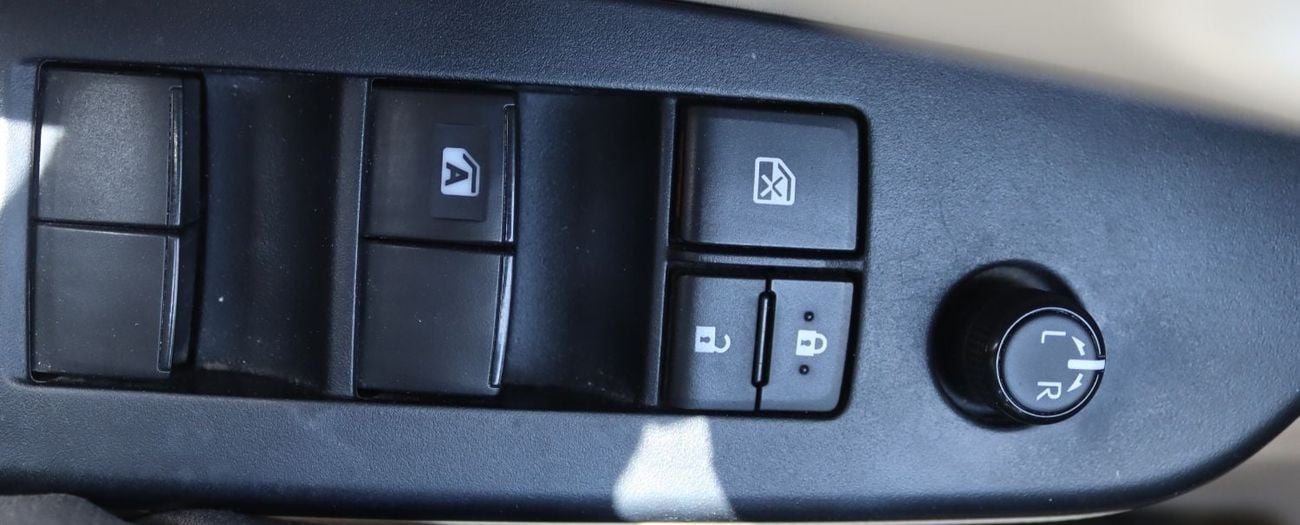 تويوتا يارس تويوتا يارس - خليجى - 2022 - بمحرك 1.5 - بدون حوادث - ممشى قليل - بحاله ممتازه