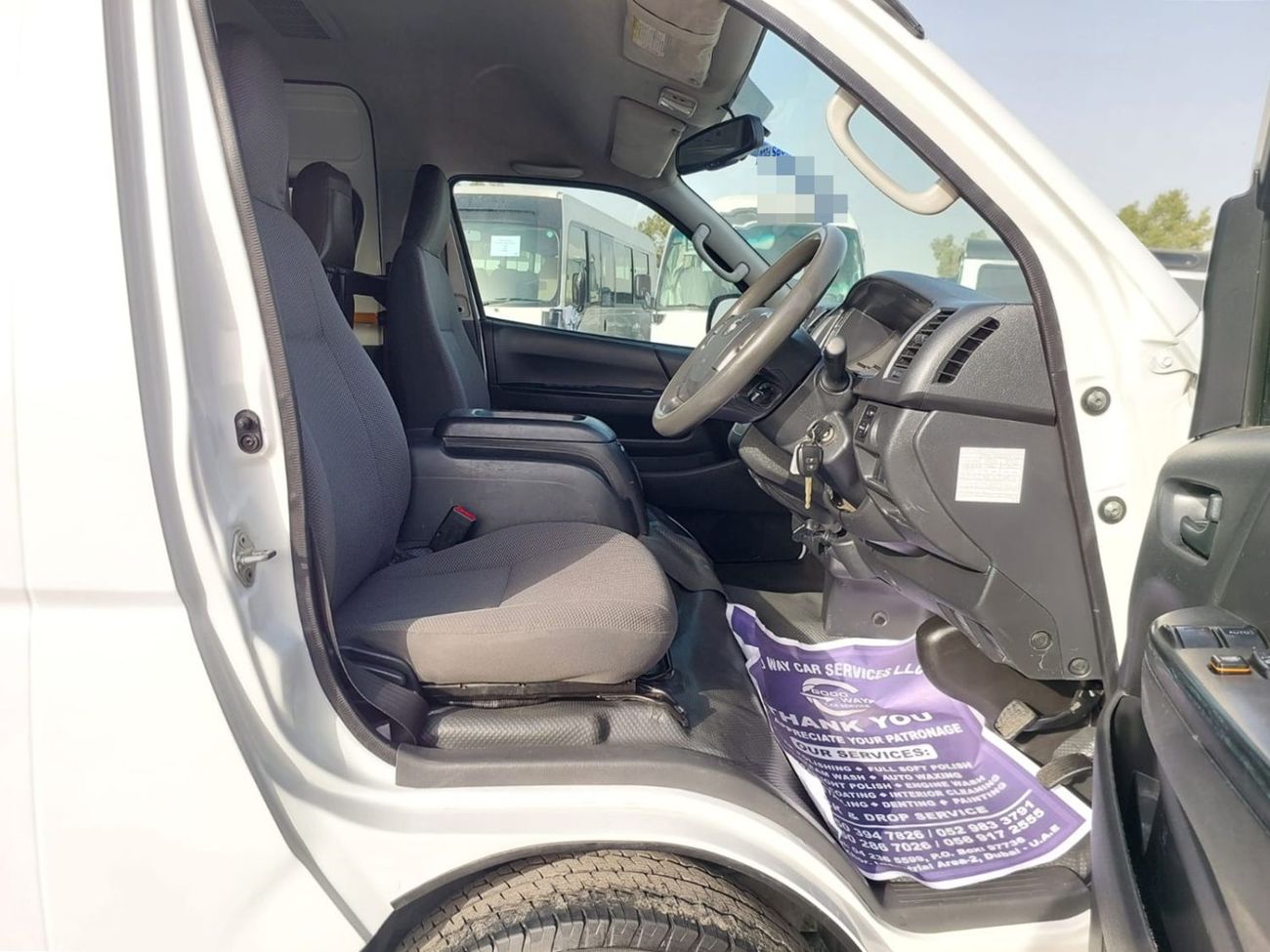 تويوتا هاياس TOYOTA HIACE COMMUTER VAN RHD 2017 MODEL 2.7 L PETROL AUTOMATIC(PM83742)