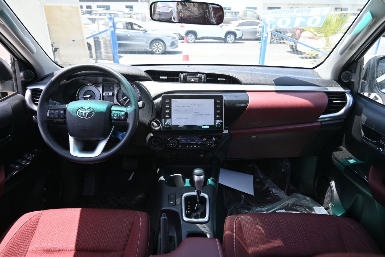 تويوتا هيلوكس Toyota Hilux SR5 GLXS 2.7L Petrol, Automatic 4WD, Model 2025, Color White
