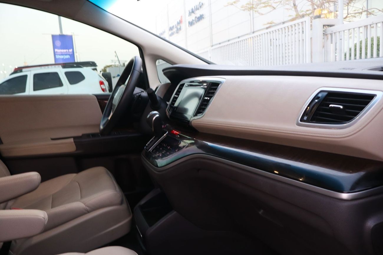 Honda Odyssey Touring GCC FULL OPTION