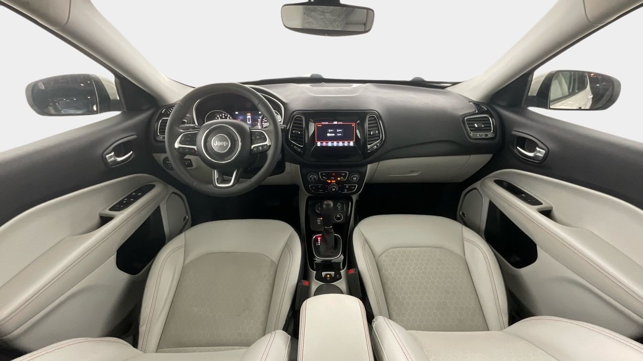 Jeep Compass Limited | upto AED 20,000 Ramadan Discount | Guaranteed Warranty | 0 Down Payment