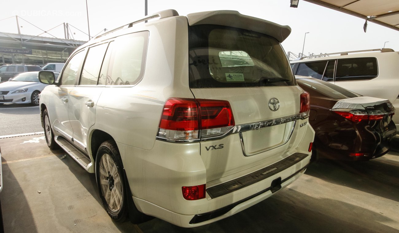 Toyota Land Cruiser VX.S V8 5.7