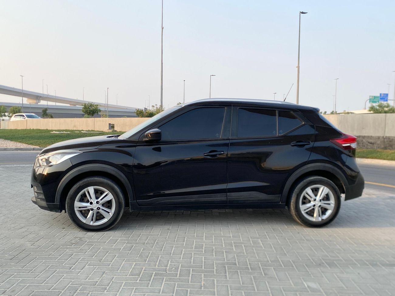 Nissan Kicks S