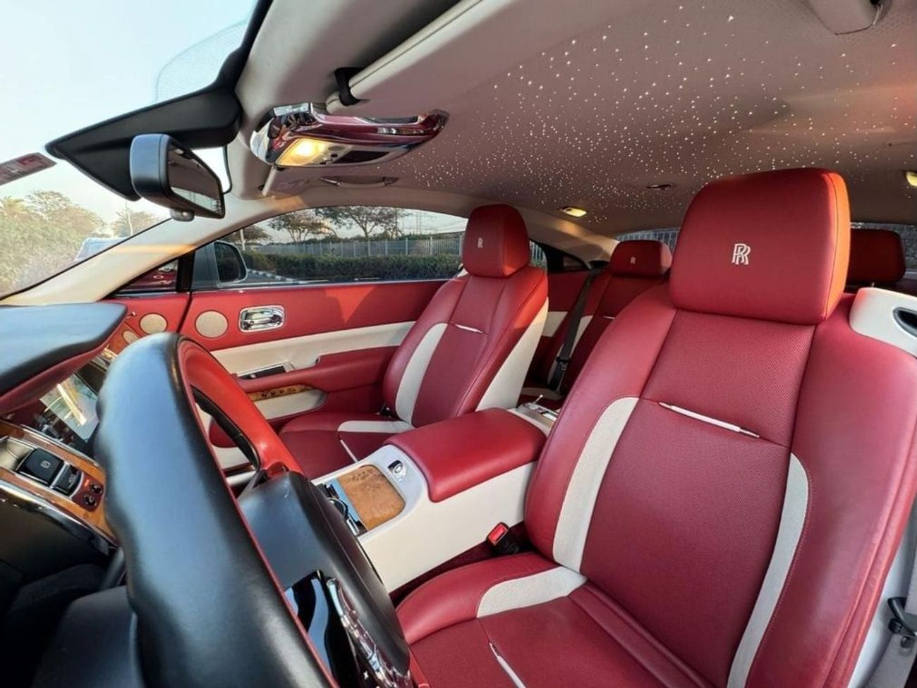 رولز رويس واريث GCC SPEC UNDER WARRANTY AND SERVICE CONTRACT