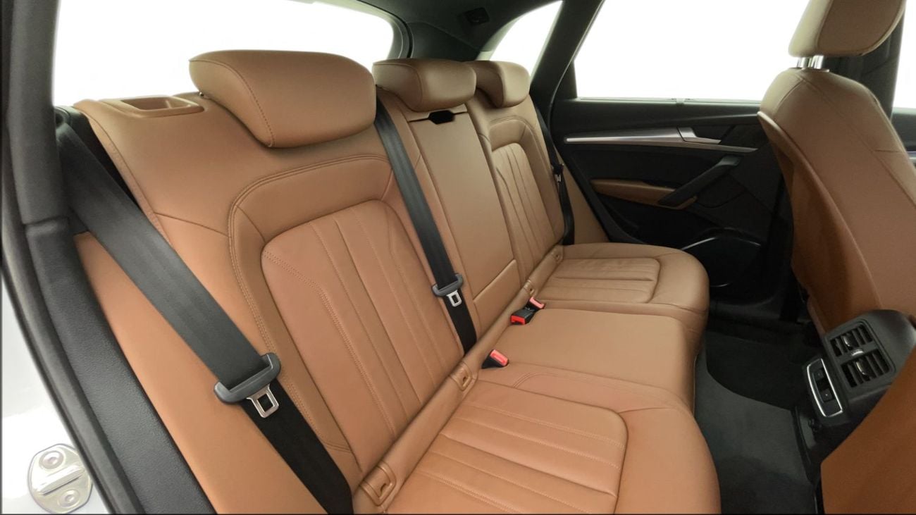 Audi Q5 2L 2022 | 0 DP | 1710/Month | 30 Day Return | Service History