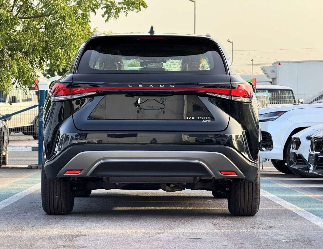 لكزس RX 350h HYBRID | FULL OPTION | 2.5L V4 PETROL | RADAR / HEADUP DISPLAY / SUNROOF