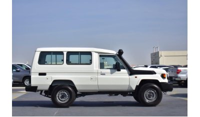 تويوتا لاند كروزر هارد توب land Cruiser Hard top V8 4.5L Diesel 4WD 9 Seater Manual Transmission - 2024